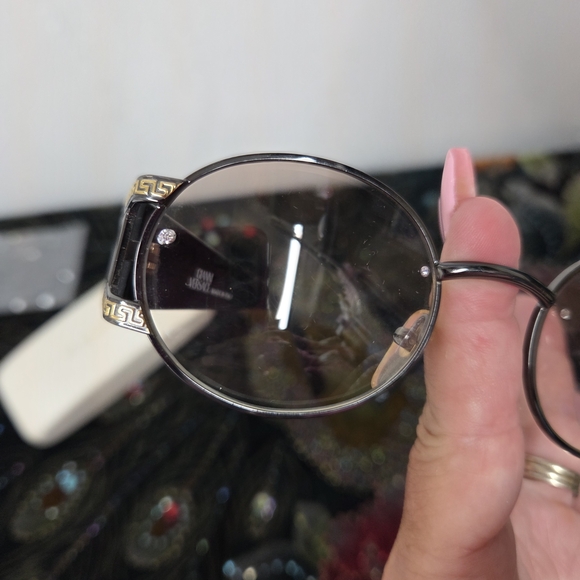 Versace Sunglasses - Picture 3 of 12